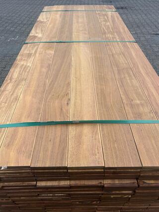 Ca. 140x Guyana Ipé planken geschaafd, 21x145mm, lengte 395cm